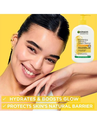 Garnier Skin Active Brightening Vitamin C Cream Cleanser 250ml - view 2
